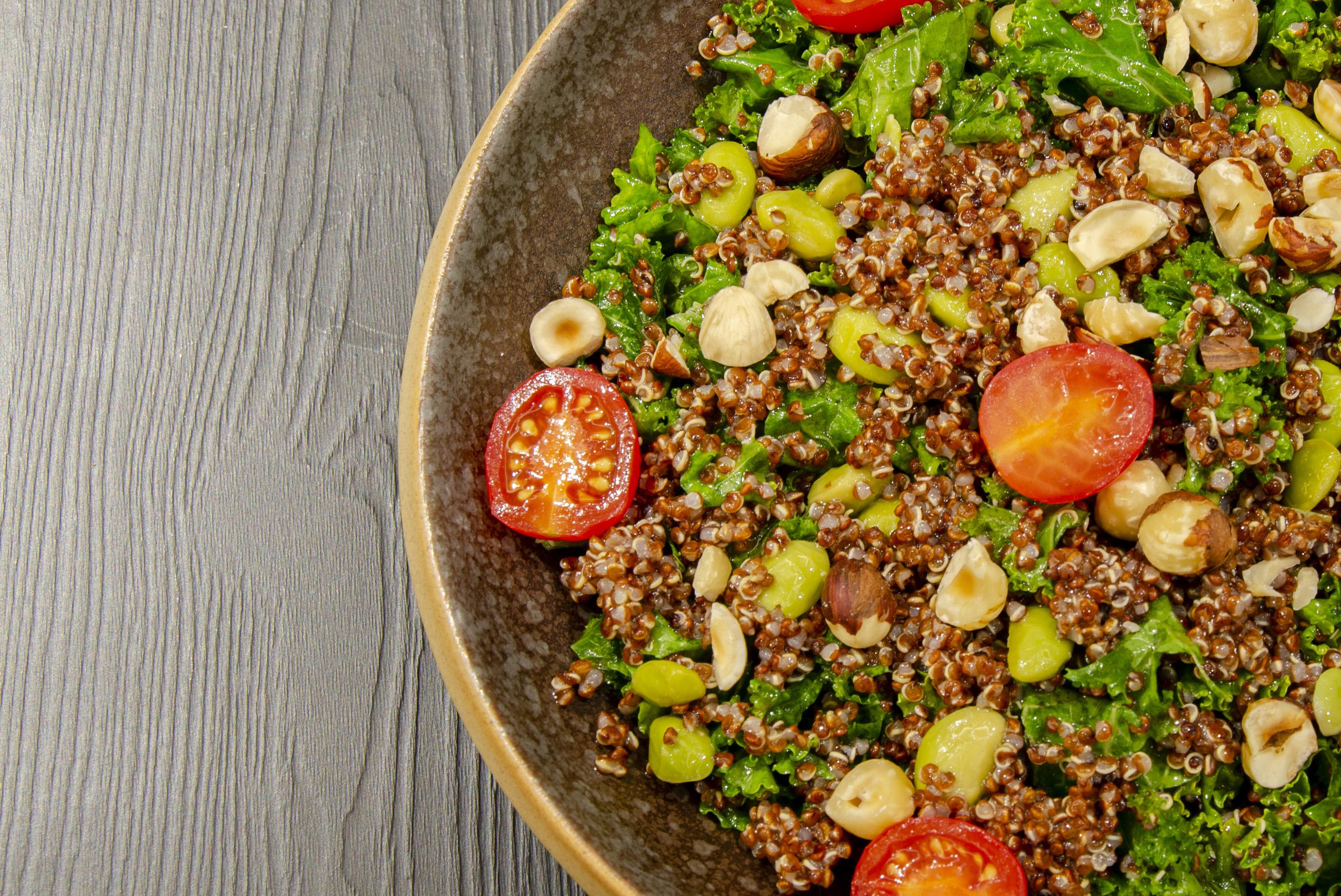 Grand Plaza Hotel & Wellness Andorra la Vella Dış mekan fotoğraf Quinoa salad
